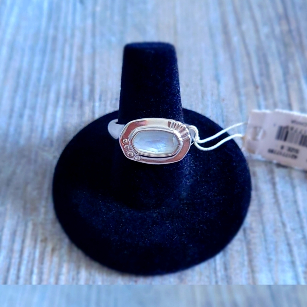 Kendra Scott Mother of Pearl Ring